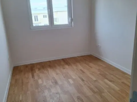 Prodaja, jednosoban stan, 39m², Pobrežje, Podgorica - image 2