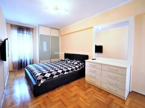Prodaja, dvosoban stan, 82m², Budva, Crna Gora - image 4