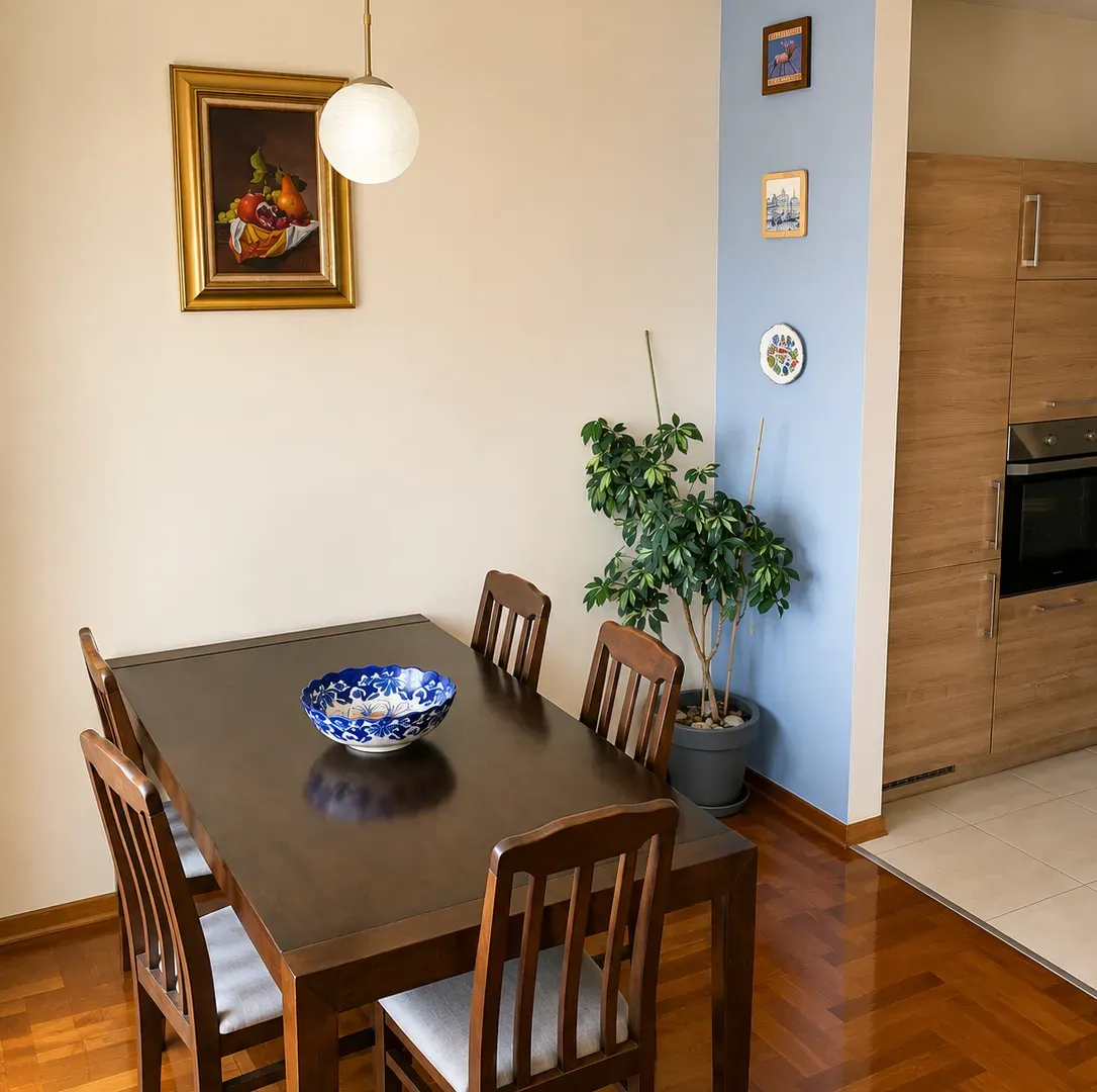 Izdavanje, trosoban stan, 103m², Pobrežje, Podgorica