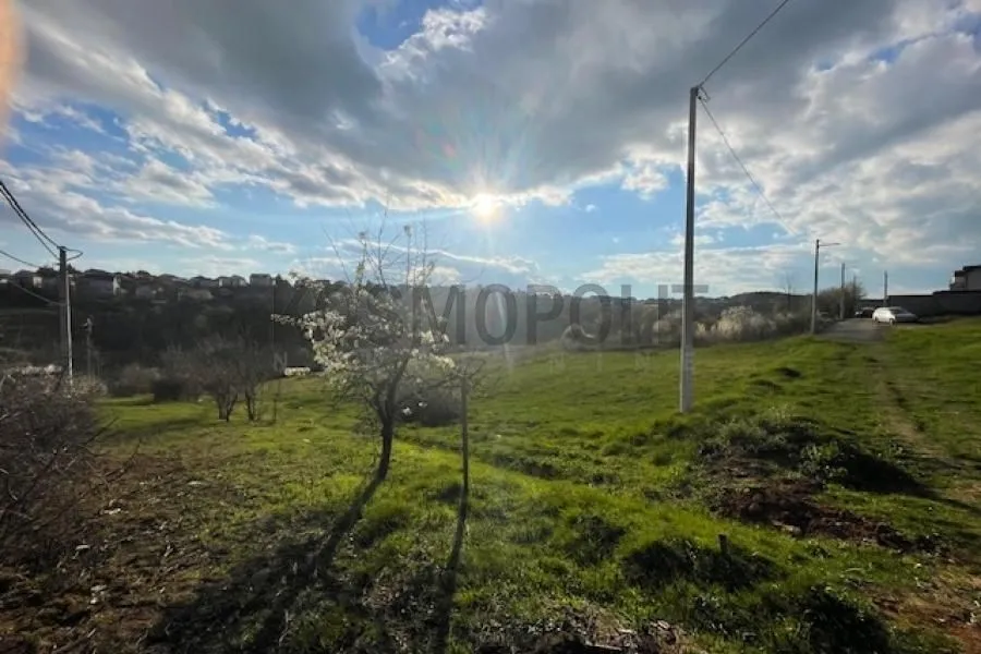 Prodaja, plac, 986m², Miljakovac, Rakovica