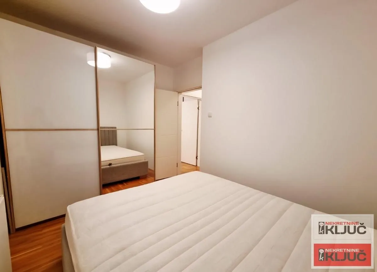 Prodaja, trosoban stan, 63m², Nova Detelinara, Novi Sad Sve Podlokacije