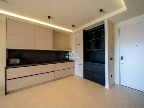 Prodaja, jednosoban stan, 45m², Centar, Tivat - image 5