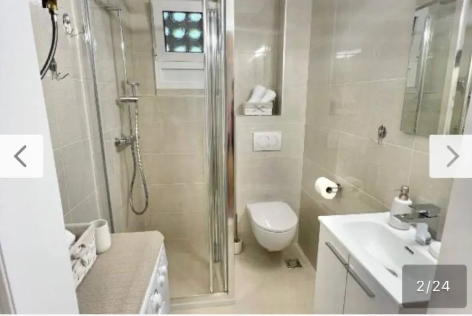 Rent, one bedroom apartment, 40m², Dobrota, Kotor