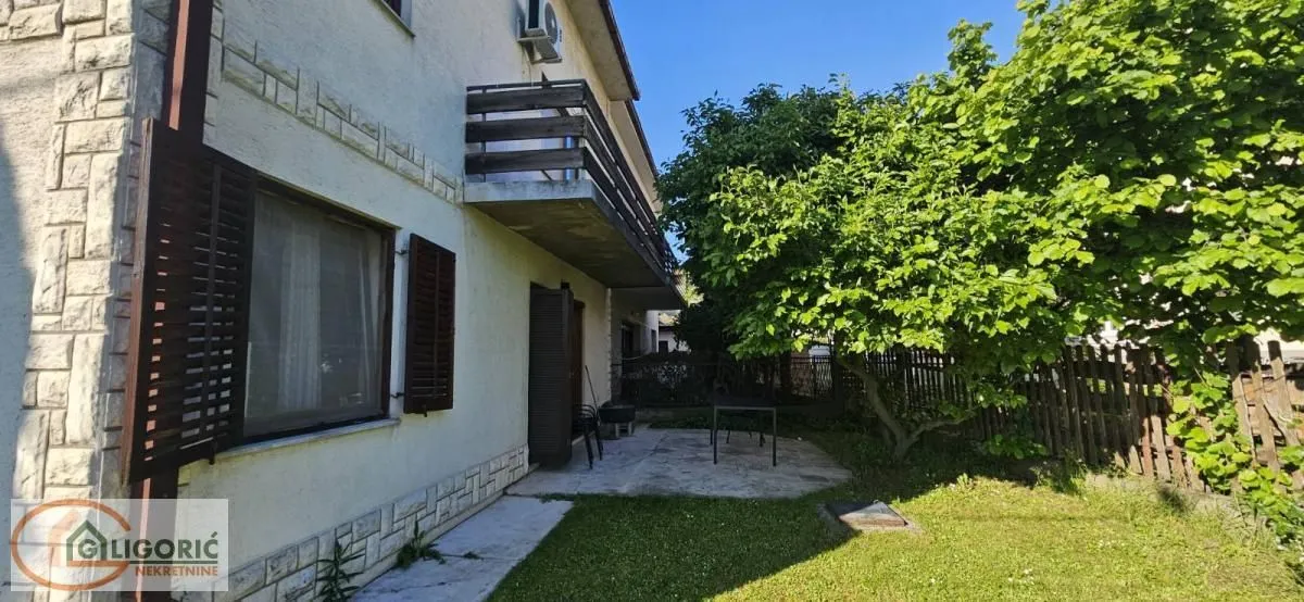 Prodaja, kuća, 204m², Grocka, Beograd