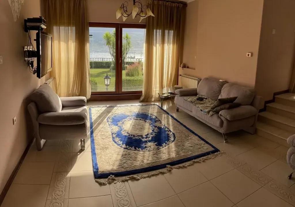 Sale, house, 230m², Dobrota, Kotor