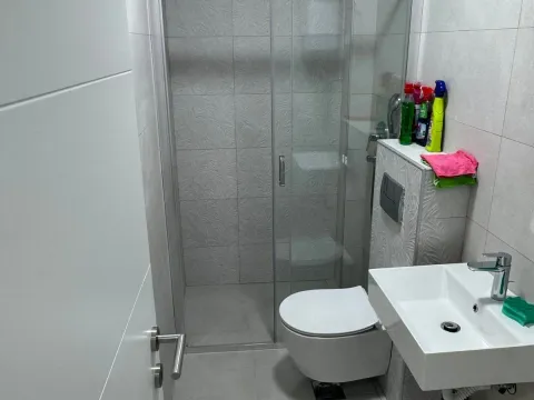 Sale, one bedroom apartment, 45m², Budva, Crna Gora - image 3