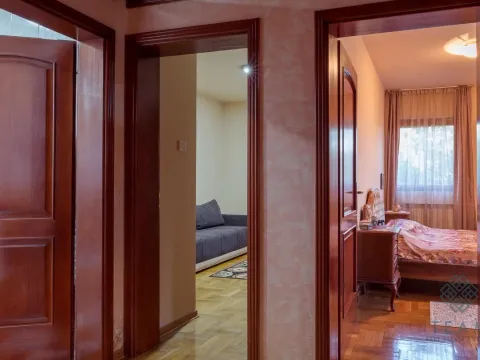 Rent, three bedroom apartment, 120m², Ibričevina, Podgorica - image 9