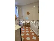 Izdavanje, trosoban stan, 73m², Slavija, Vračar Sve Podlokacije - image 9