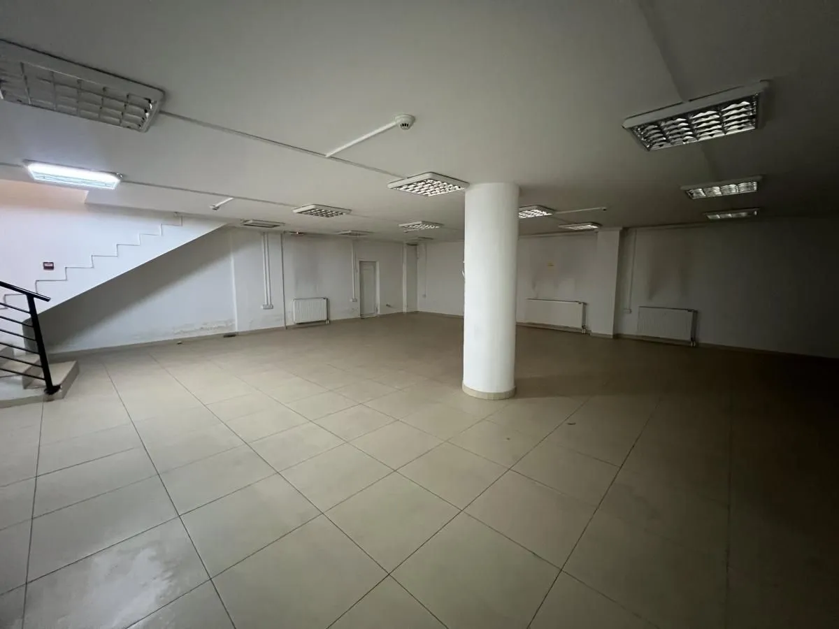 Rent, office space, 198m², Grbavica, Novi Sad Sve Podlokacije