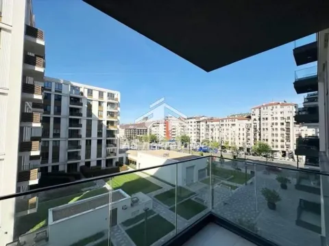 Izdavanje, trosoban stan, 86m², Savski Venac, Beograd - image 9