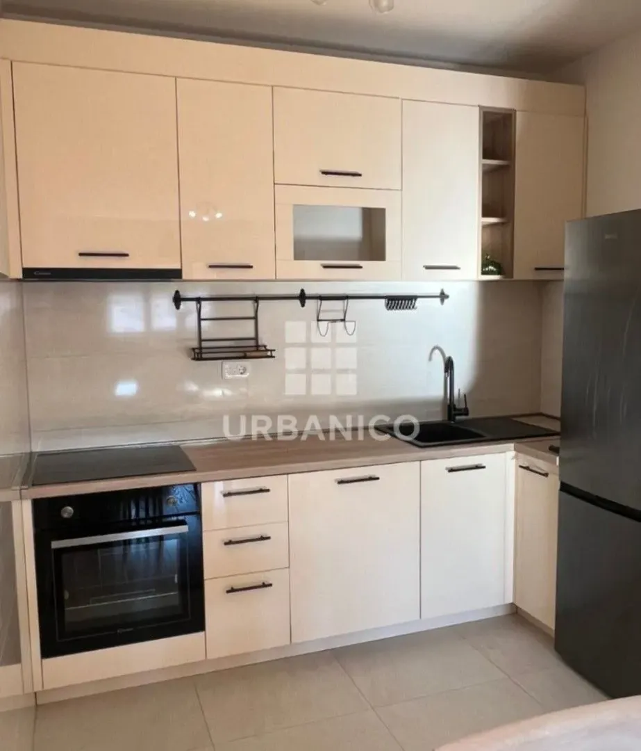 Prodaja, jednosoban stan, 49m², Central Point, Podgorica