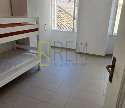 Prodaja, trosoban stan, 72m², Kotor, Crna Gora - image 9