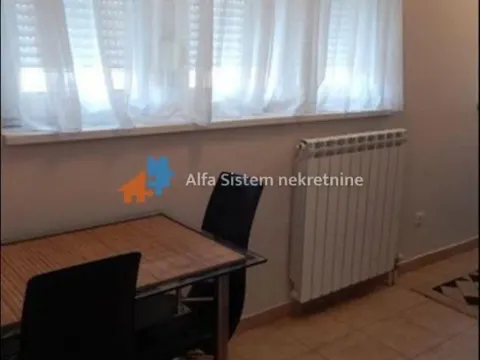 Rent, two bedroom apartment, 40m², Vračar Sve Podlokacije, Beograd - image 5