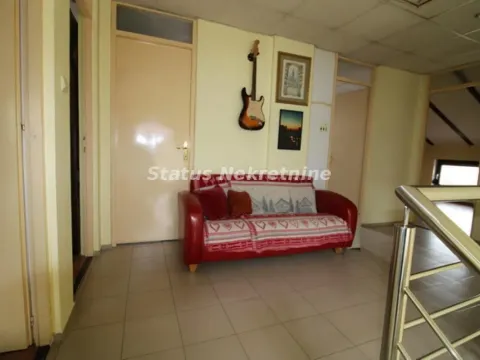 Prodaja, kuća, 230m², Adice, Novi Sad Sve Podlokacije - image 10