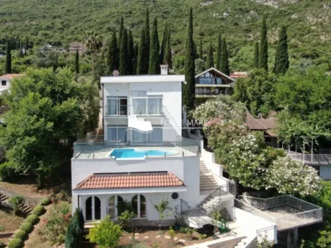 Prodaja, kuća, 285m², Njivice, Herceg Novi - image 12