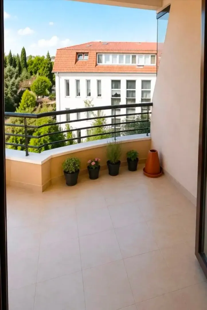 Prodaja, trosoban stan, 200m², Preko Morače, Podgorica