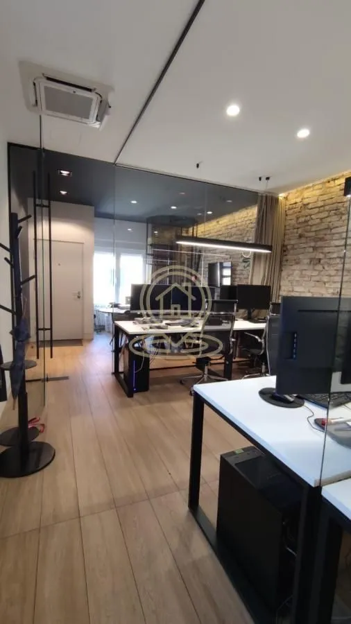 Rent, office space, 42m², Lion, Zvezdara Sve Podlokacije