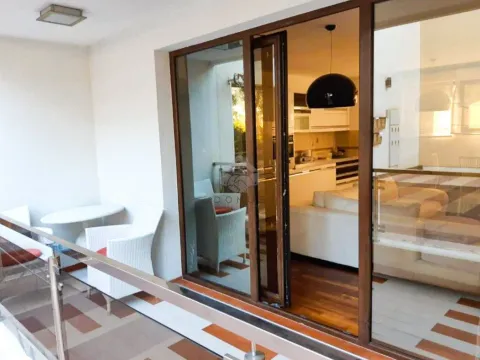 Rent, one bedroom apartment, 50m², Budva, Crna Gora - image 4