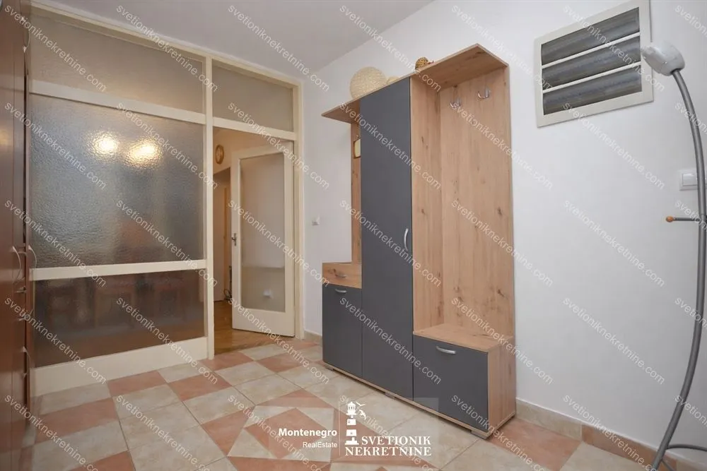 Prodaja, trosoban stan, 100m², Topla, Herceg Novi