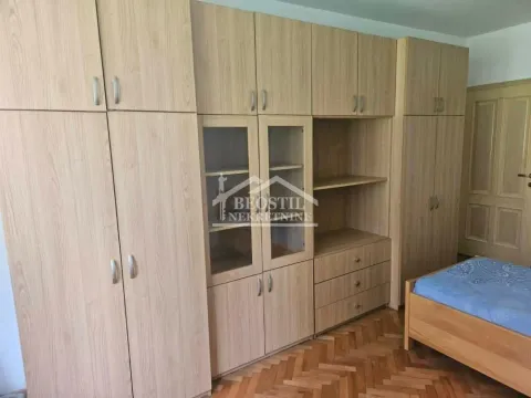 Prodaja, trosoban stan, 71m², Karaburma, Palilula Sve Podlokacije - image 5