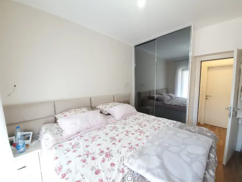 Prodaja, dvosoban stan, 67m², Budva, Crna Gora - image 17