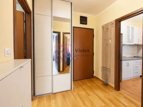 Prodaja, jednosoban stan, 50m², City Kvart, Podgorica - image 3