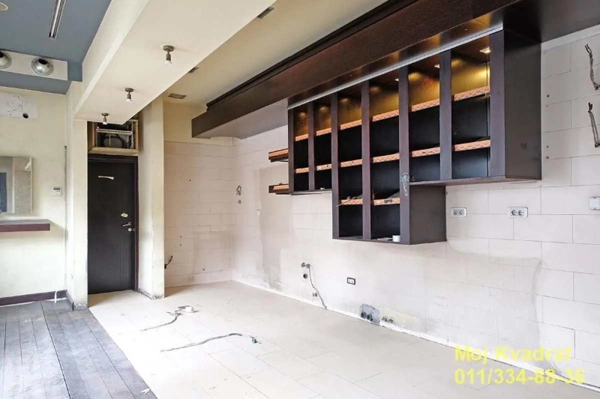 Rent, office space, 42m², Slavija, Vračar Sve Podlokacije