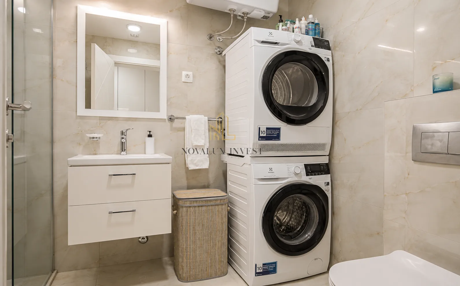 Prodaja, dvosoban stan, 63m², Pod Kuk, Tivat