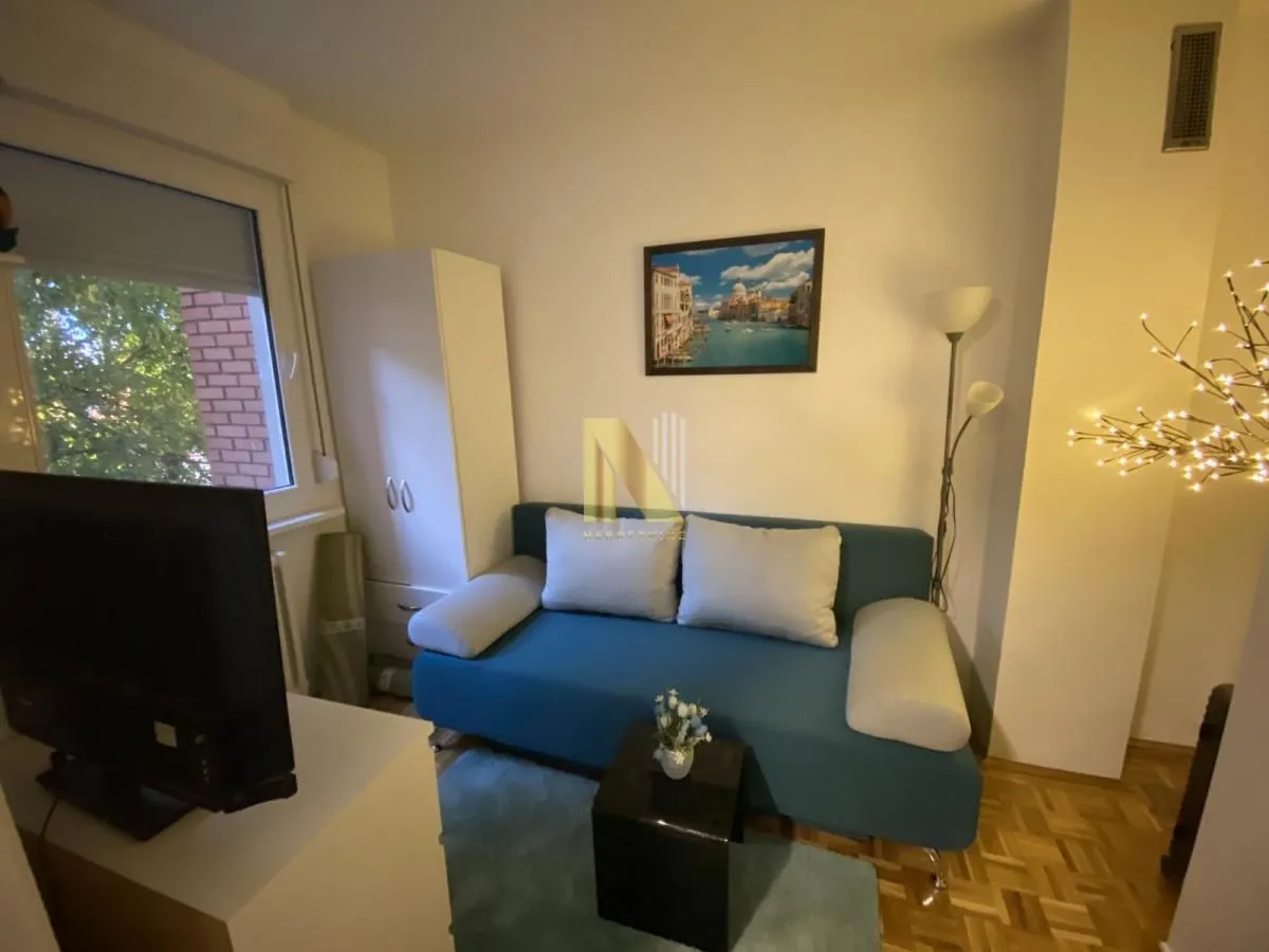 Sale, two bedroom apartment, 64m², Avijatičarsko naselje, Novi Sad Sve Podlokacije