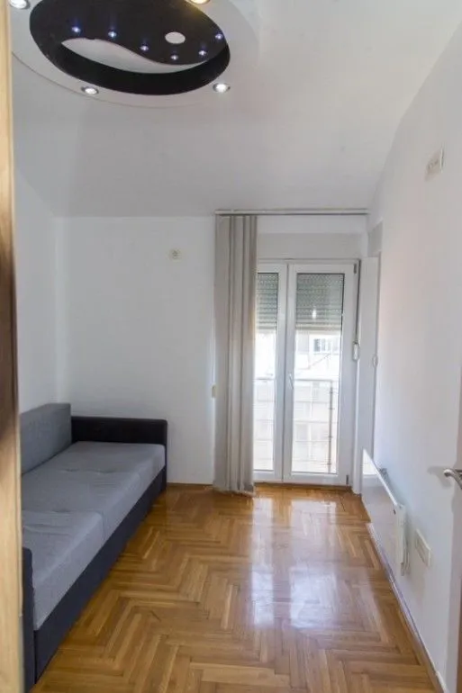 Rent, one bedroom apartment, 45m², Ljubović, Podgorica