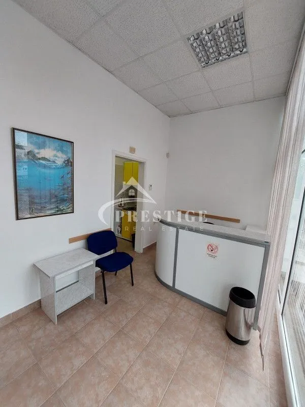 Rent, office space, 119m², City Kvart, Podgorica
