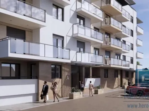 Prodaja, trosoban stan, 76m², Centar, Jagodina - image 9