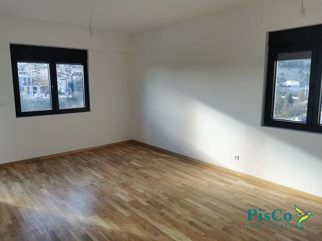 Izdavanje, dvosoban stan, 64m², Zagorič, Podgorica