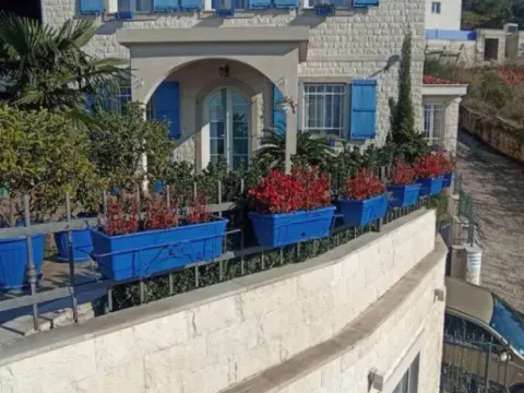 Prodaja, kuća, 330m², Donja Lastva, Tivat - image 11