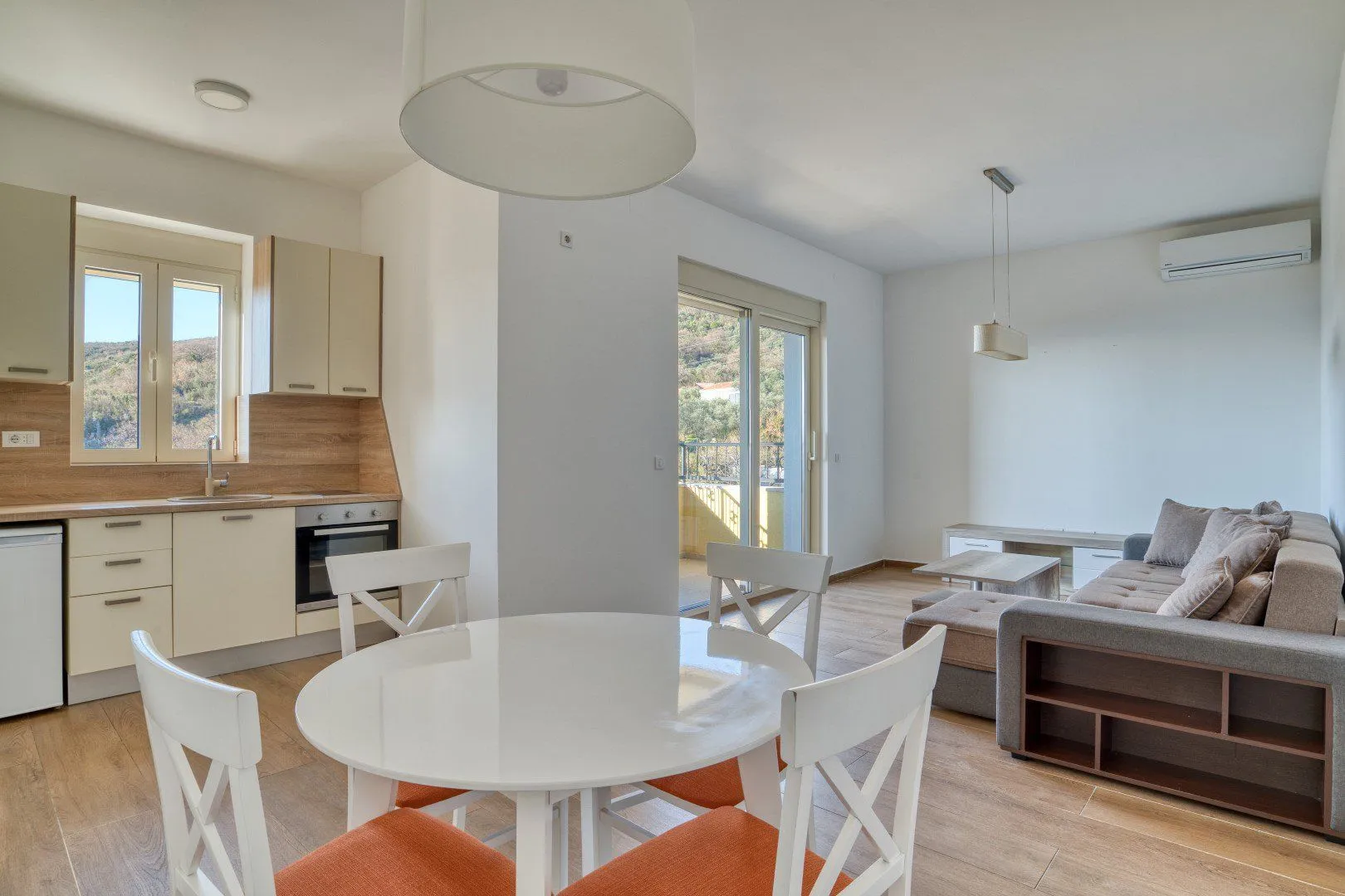 Prodaja, jednosoban stan, 53m², Budva, Crna Gora
