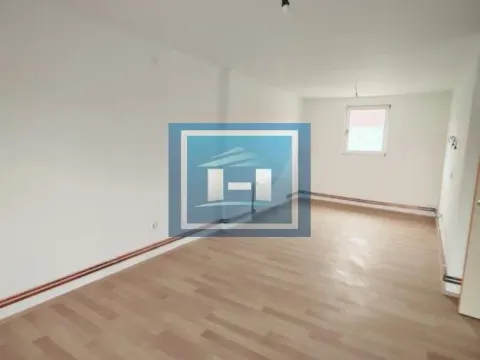 Sale, house, 420m², Gloždak, Paraćin - image 10