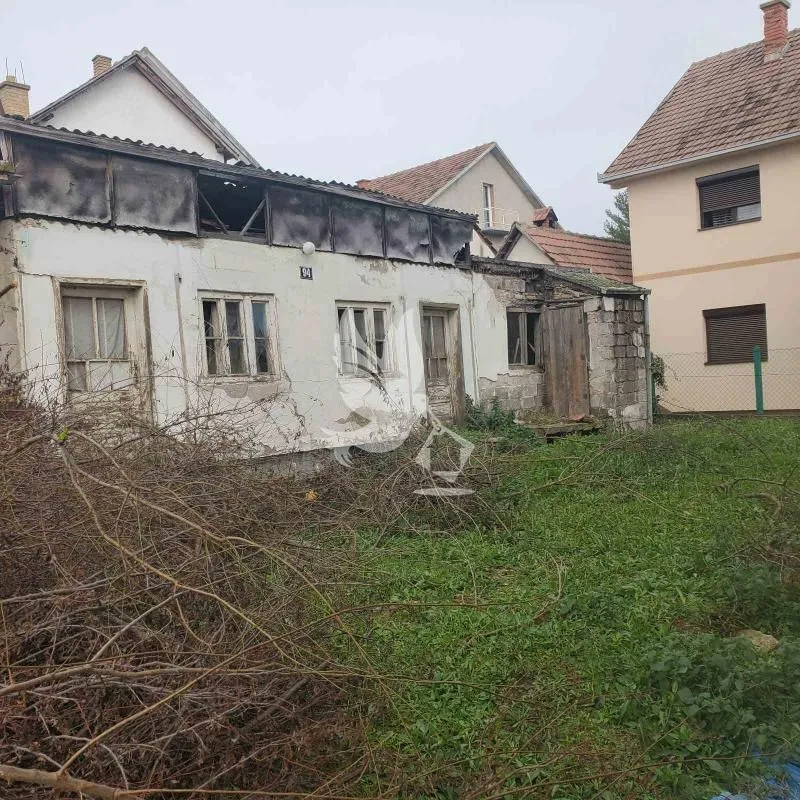 Sale, house, 300m², Koraćica, Mladenovac