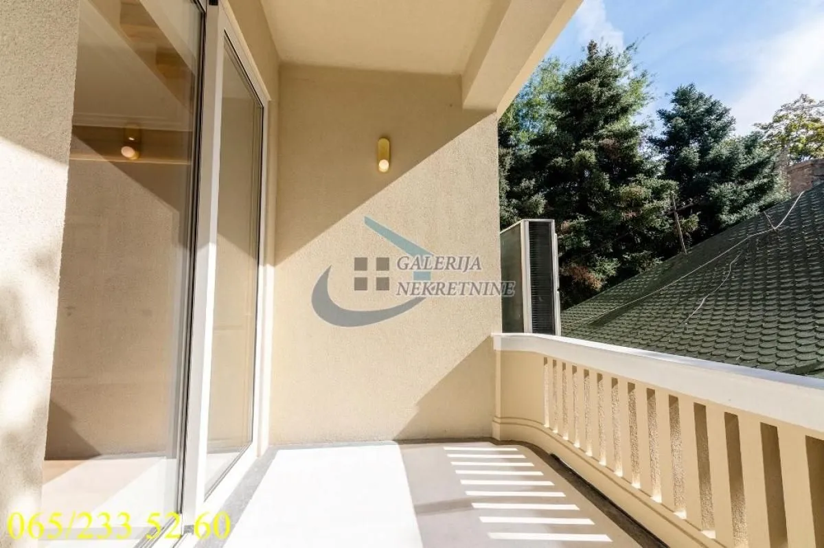 Sale, four bedroom apartment, 130m², Voždovac Sve Podlokacije, Beograd