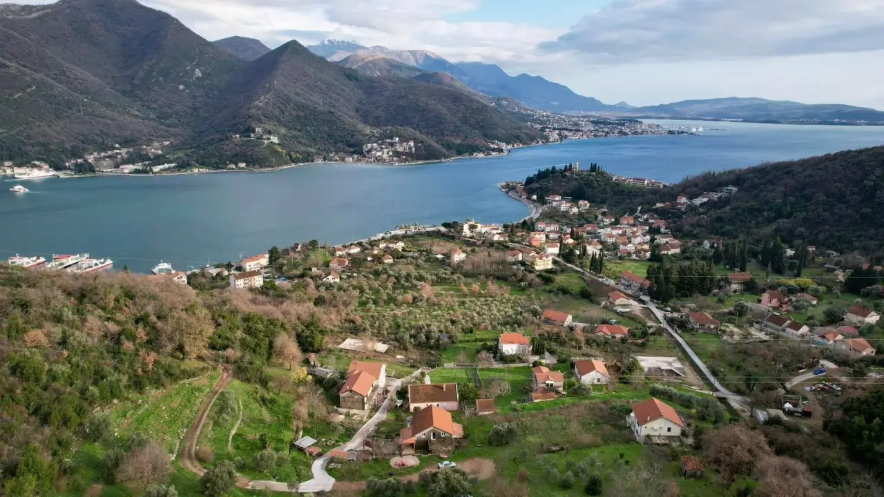 Sale, land lot, 558m², Herceg Novi, Crna Gora