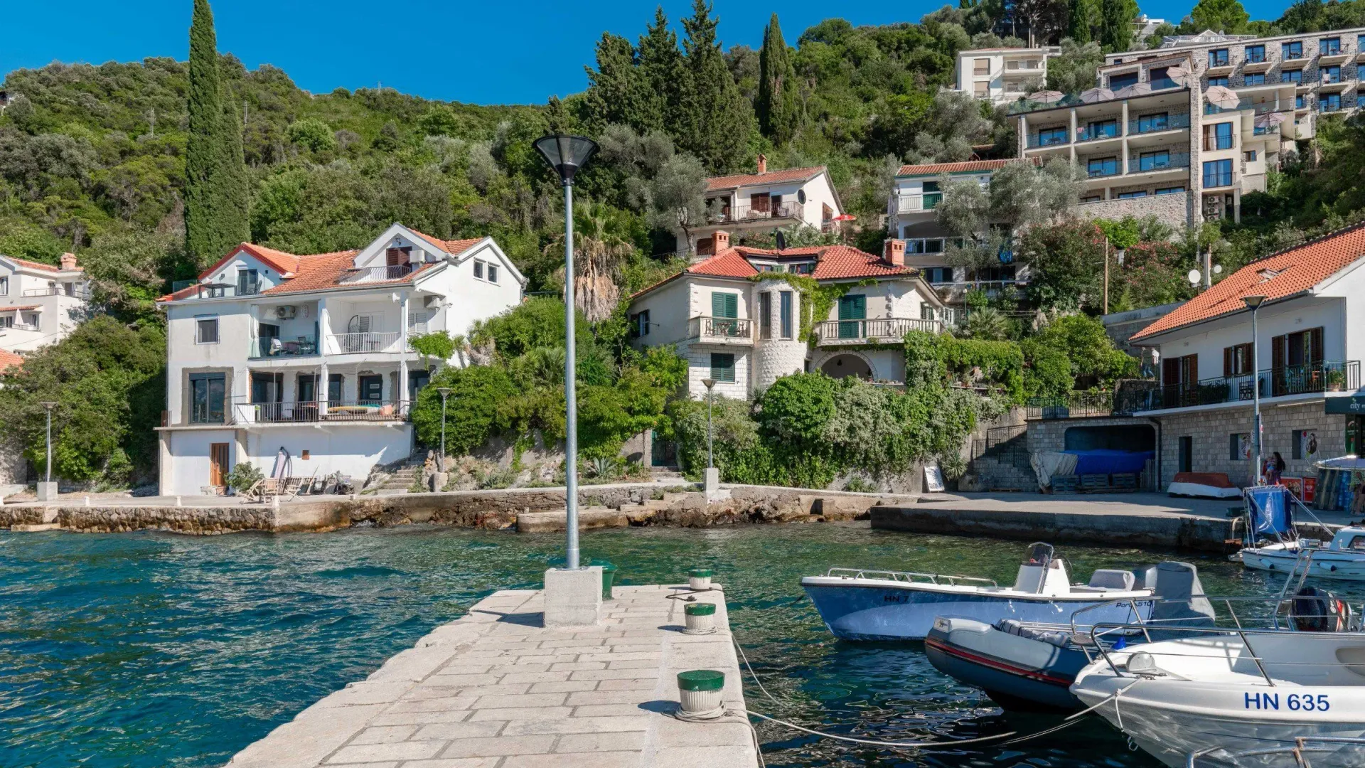 Prodaja, kuća, 130m², Rose, Herceg Novi