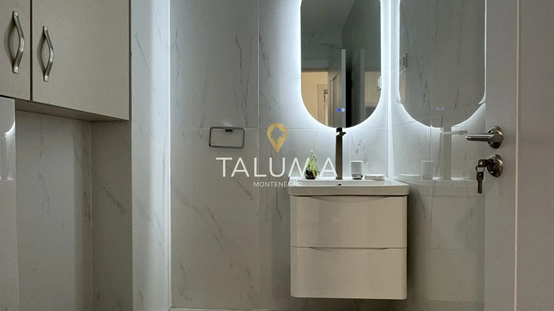 Prodaja, dvosoban stan, 74m², Bečići, Budva