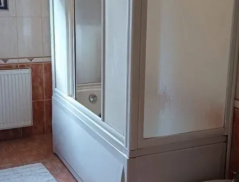 Izdavanje, kuća, 350m², Savski Venac, Beograd - image 11