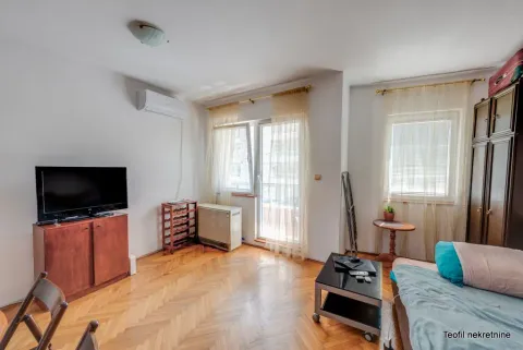 Prodaja, garsonjera, 30m², Bogoslovija, Palilula Sve Podlokacije - image 2