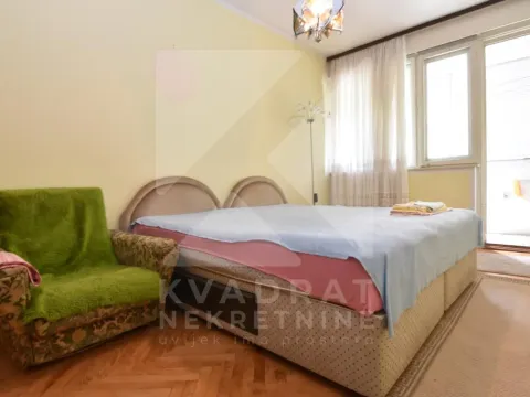 Prodaja, trosoban stan, 81m², Autobuska stanica, Podgorica - image 7