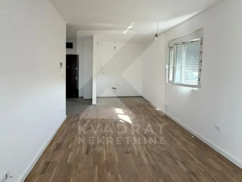Izdavanje, jednosoban stan, 42m², Zabjelo, Podgorica - image 2