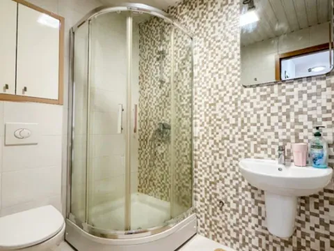 Izdavanje, dvosoban stan, 64m², City Kvart, Podgorica - image 4