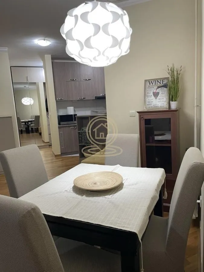 Rent, three bedroom apartment, 65m², Profesorska Kolonija, Palilula Sve Podlokacije