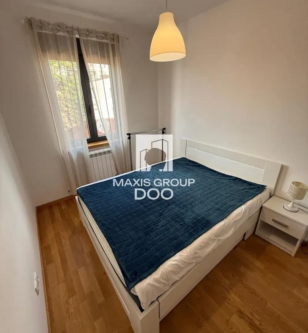 Izdavanje, dvosoban stan, 51m², Đeram Pijaca, Beograd