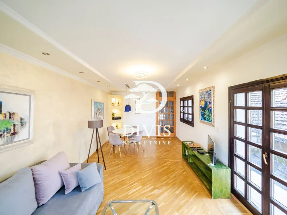 Sale, three bedroom apartment, 93m², Vračar Hram, Vračar Sve Podlokacije