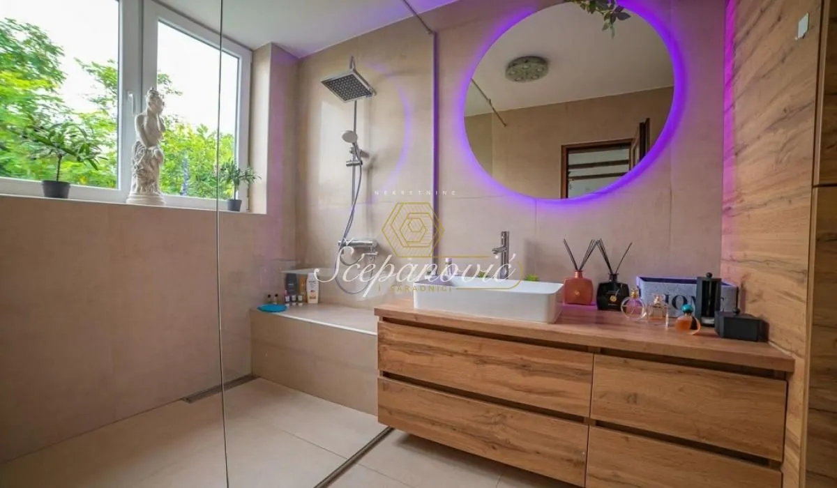 Sale, house, 91m², Beočin, Srbija